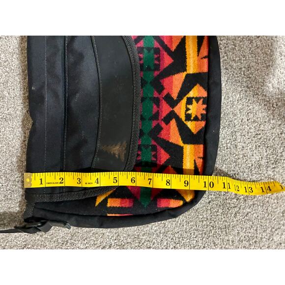 Hand-Made Annica Shoulder Bag With Native Pattern Pendleton Wool - Picture 7 of 8